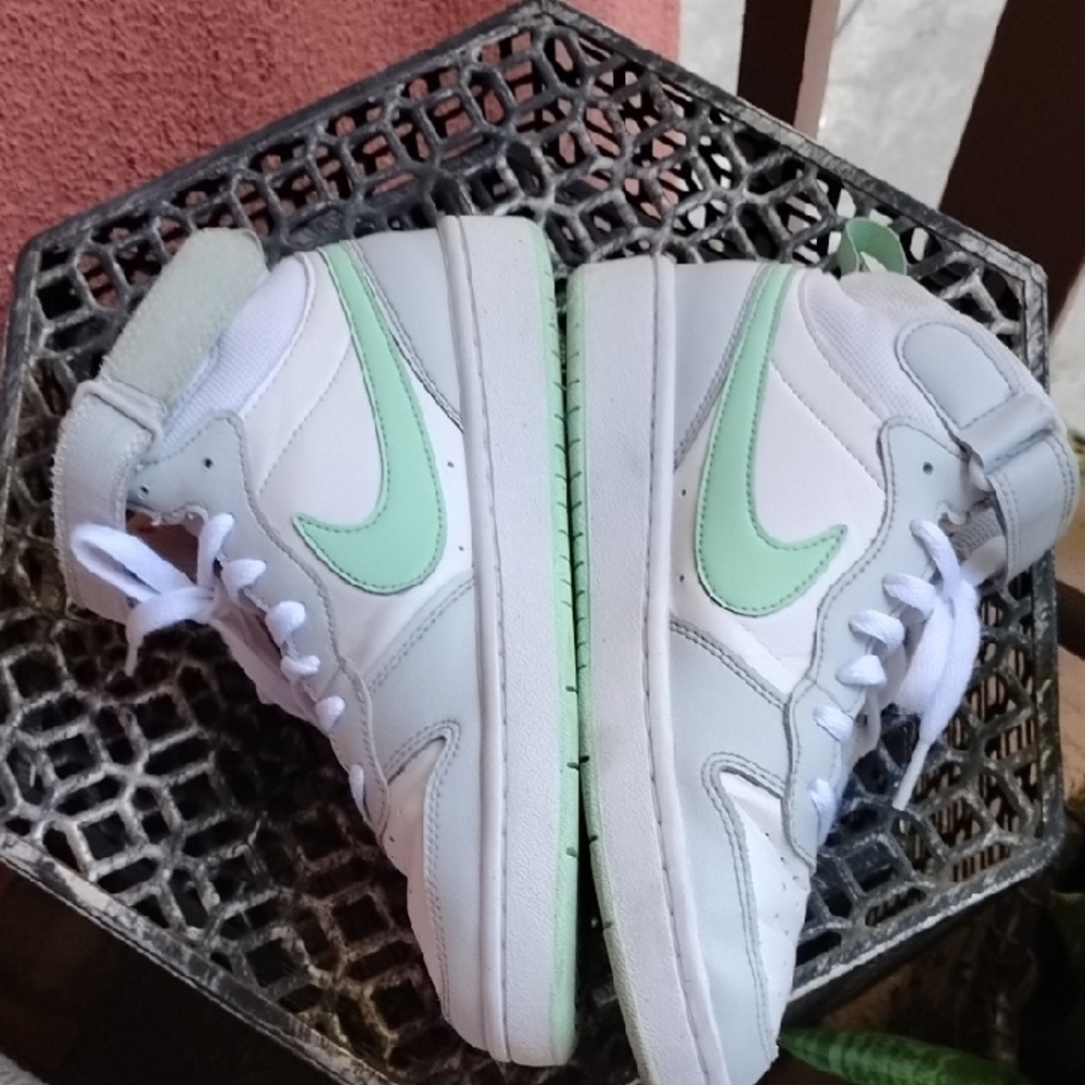 Nike Y Sneakers - White, Gray, Mint